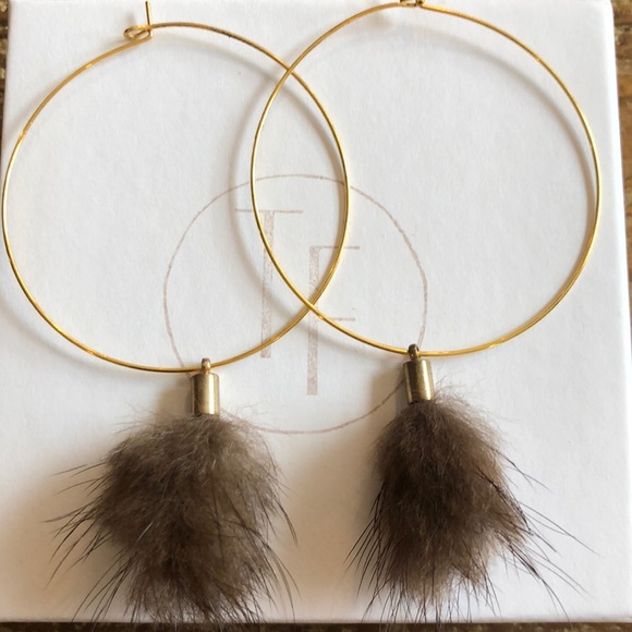 Jewelry - Gold Hoop Earrings NWOT